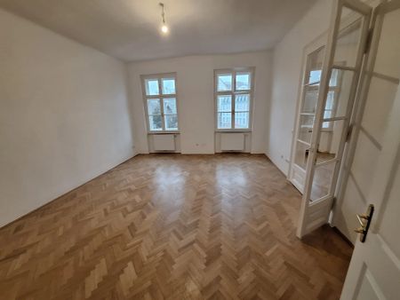 Großzügiger und klassischer Altbau unbefristet an der Spitalgasse - Photo 4