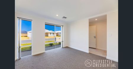 Yanchep Beauty! - Photo 2