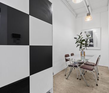 Shared Accomodation Rooms: New York-Style Loft Living in the Heart ... - Photo 5