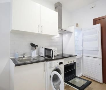 Pasaje Virgen de la Alegría, Madrid, Community of Madrid 28027 - Photo 6