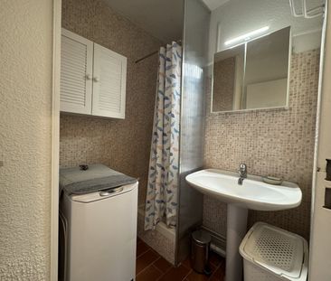 Location Appartement 1 pièce 25m² SETE 34200 - Photo 4