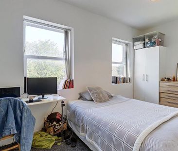 3 bedroom property to rent - Photo 3