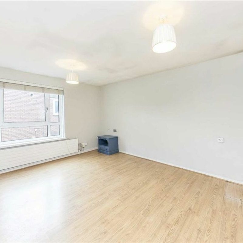 Swallow Close, SE14, London - Photo 1