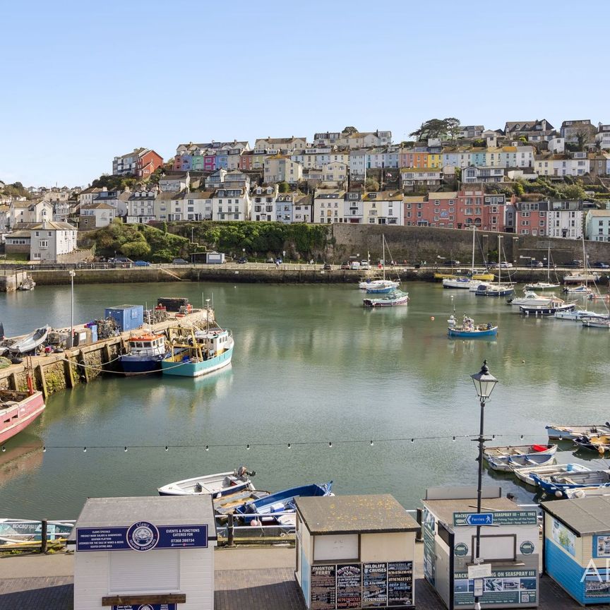 3 bed apartment to rent in 21 The Quay, Brixham, TQ5 - Photo 1