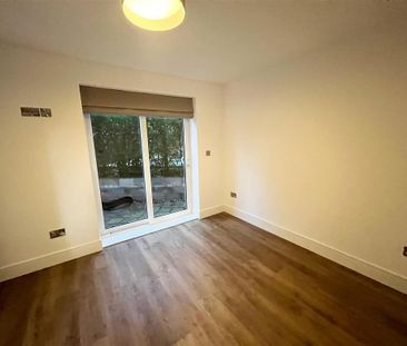 1 bedroom duplex to rent - Photo 3