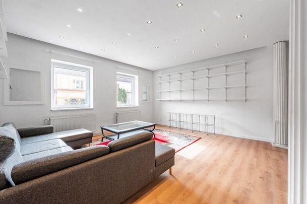 Pronájem rodinného domu 200 m², Sedlecká , Praha - Photo 1