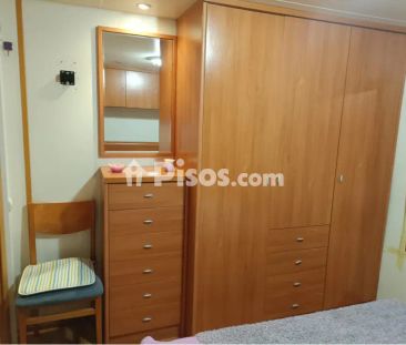 Casa en alquiler en Calle San Lorenzo de Oliveira - Photo 2