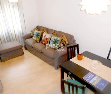 Piso en alquiler en Centro - Photo 1