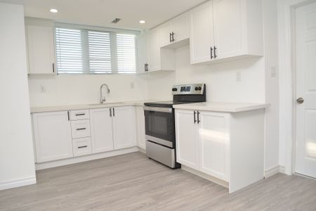 For Lease - 218 Doug Finney Street, Oshawa, Ontario - Photo 3