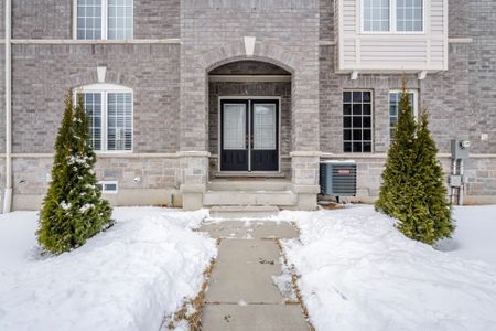 For Lease - 122 Ainley Road, Ajax, Ontario - Photo 2