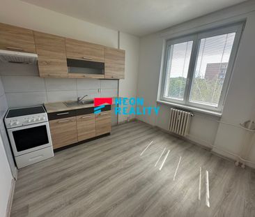 Pronájem bytu 1+1 40 m², Masarykova třída 912, Orlová - Photo 3