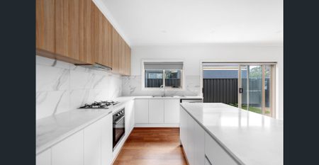 Modern Comfort in a Convenient Location - Photo 2