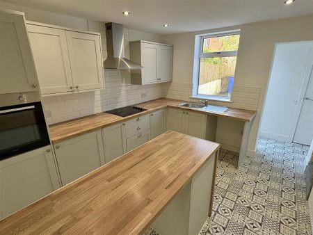 2 bedroom cottage to rent - Photo 5