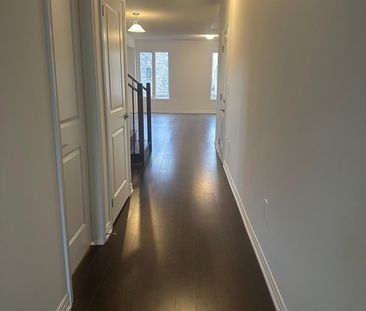 For Lease - 1474 Savoline Boulevard, Milton, Ontario - Photo 2