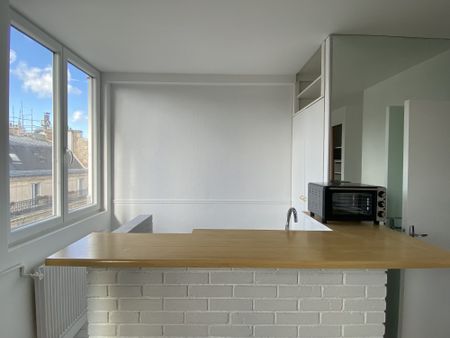 Location Appartement 1 pièce 24m² PARIS 8ème - Photo 5
