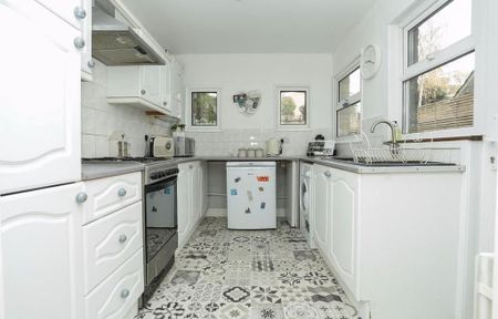 2 bedroom terraced house to rent - Photo 5