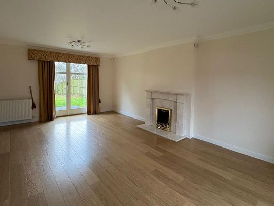 5 bedroom detached house to rent - Photo 1