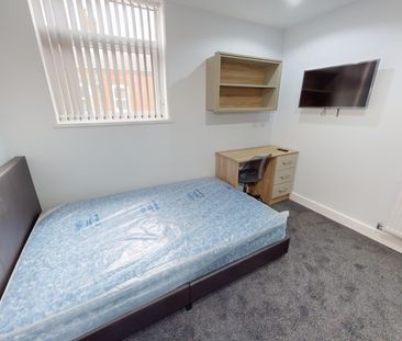 15 George Road Birmingham - Photo 3