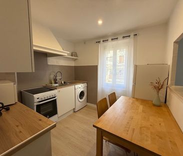 Location Appartement 1 pièce 27m² - Photo 3