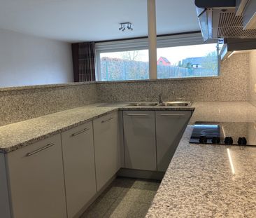 Rustig gelegen gelijkvloersapp. met een opp. van 88m² - Photo 3