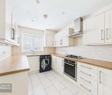 3 bedroom semi-detached house to rent - Photo 1