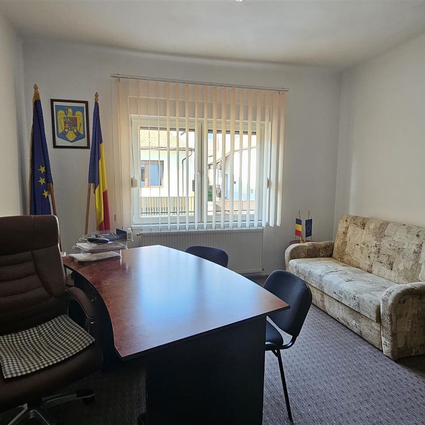 Casa de inchiriat zona Trei Stejari - Fotografie 1