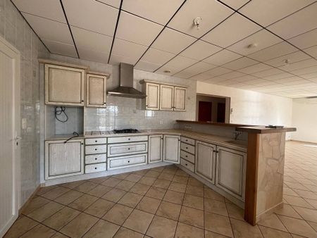 Location maison 4 pièces LA LAUPIE - Photo 4