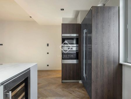 Barcelona, Catalonia 08003 - Photo 4