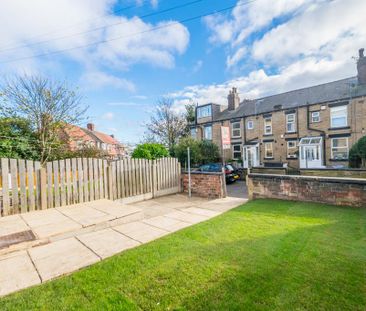 4 bedroom terraced house to rent - Photo 5