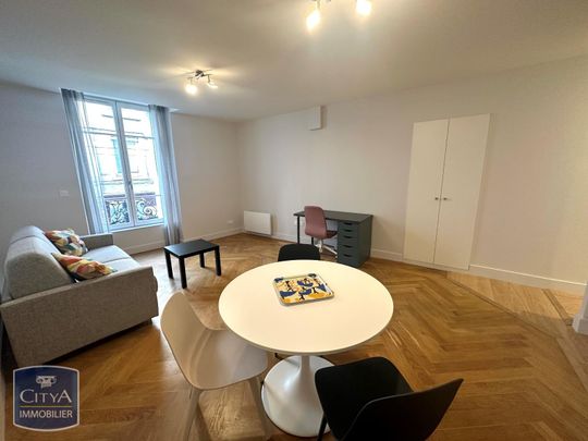 Location Appartement 1 pièce 33m² ST ETIENNE 42000 - Photo 1