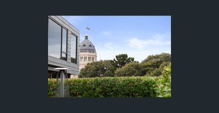 Breathtaking city views for the outdoor entertainer - Photo 5