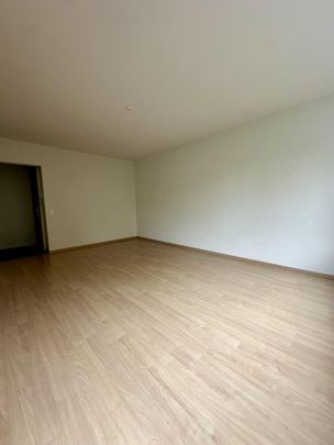 Charmante Wohnung im Herzen von Wald ZH - Photo 1