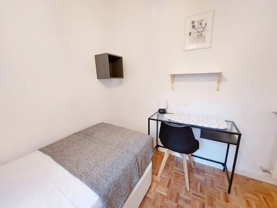 Paseo de las Delicias, Madrid, Community of Madrid 28045 - Photo 1