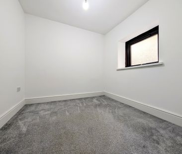 Court Street, Tonypandy - Photo 6