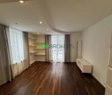 Warszawa, Bielany, Stare Bielany, Kleczewska - Photo 1