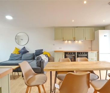 6 bedroom semi-detached house to rent - Photo 2