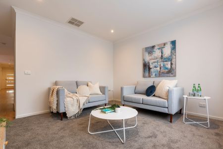 Family Comfort in the Heart of Craigieburn - Photo 5