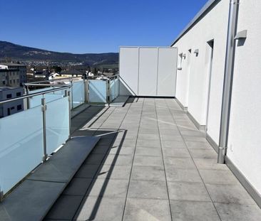 Dans immeuble récent - attique de 3.5 pièces - Photo 5