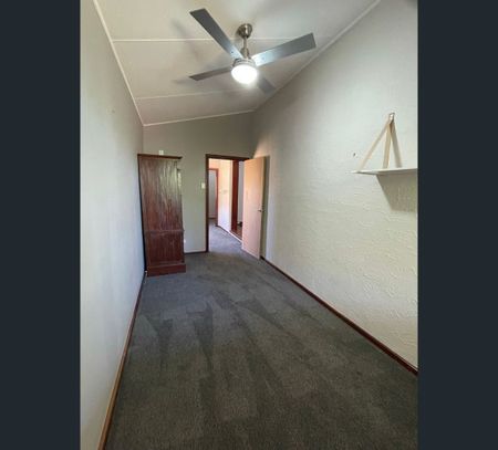 380 Railway Parade, Beckenham, WA 6107 - Photo 3