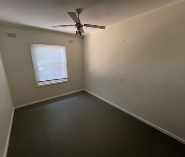 68 Bothwell Street, Port Augusta West - Photo 5