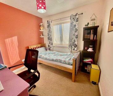 Stornaway Road, Slough, SL3 - Photo 6