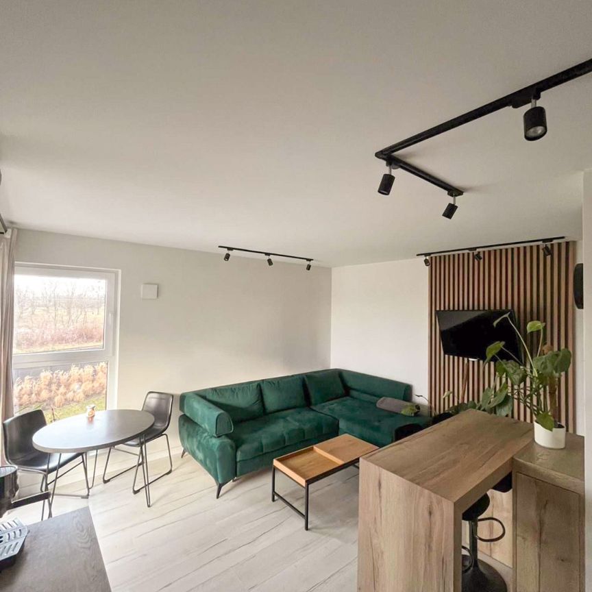 Klimatyczne 2 pokojowe mieszkanie z loggią - Фото 1