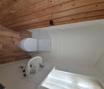 6 bedroom terraced house to rent - Photo 4