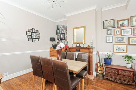 2 bedroom House To Let - Photo 3