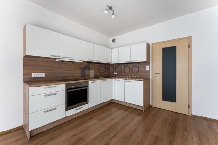 Pronájem bytu 1+kk a garsoniéry 32 m² - Photo 5