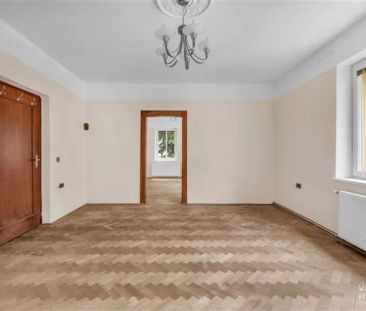 Pronájem prostorného přízemního bytu v rodinném domě - Photo 1