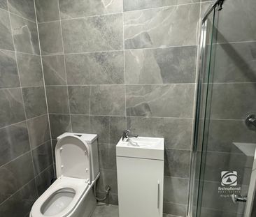 LIGHT BRIGHT RENOVATED DELIGHT - WATER INCLUDED - Photo 5