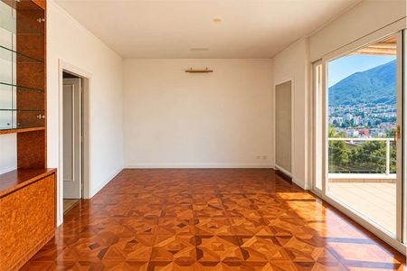 Elegante Residenza con vista lago e giardino privato - Foto 2