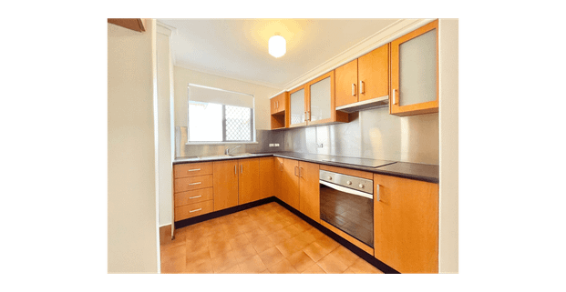 Fresh Coastal Villa Just Minutes to Scarborough Beach! - Photo 1