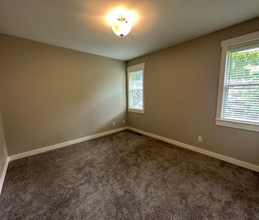 Spacious Upper in Promontory - Photo 6